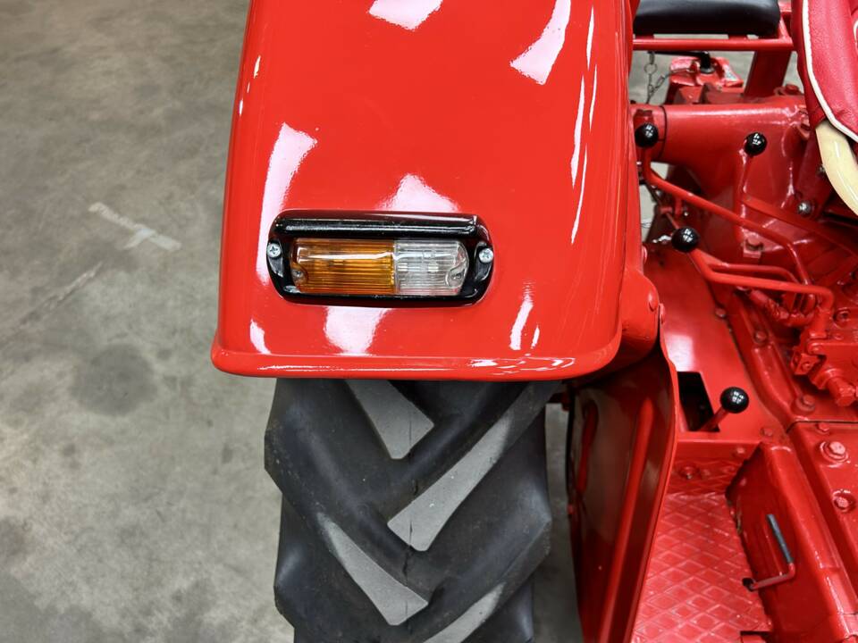 Image 25/50 of Porsche-Diesel Super Export 329 (1962)