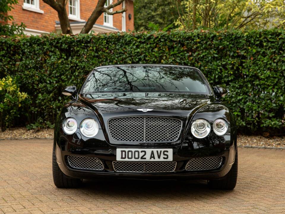 Image 6/21 of Bentley Continental GTC (2006)