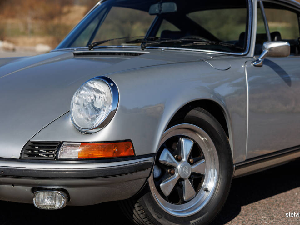 Bild 19/38 von Porsche 911 2.4 T (1973)
