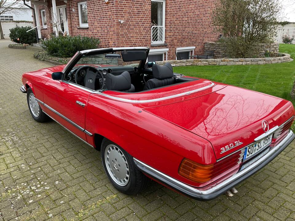 Image 13/44 de Mercedes-Benz 350 SL (1974)