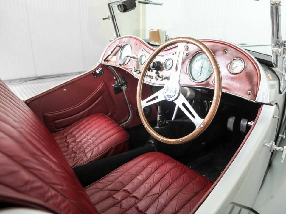 Bild 11/50 von MG TC (1949)