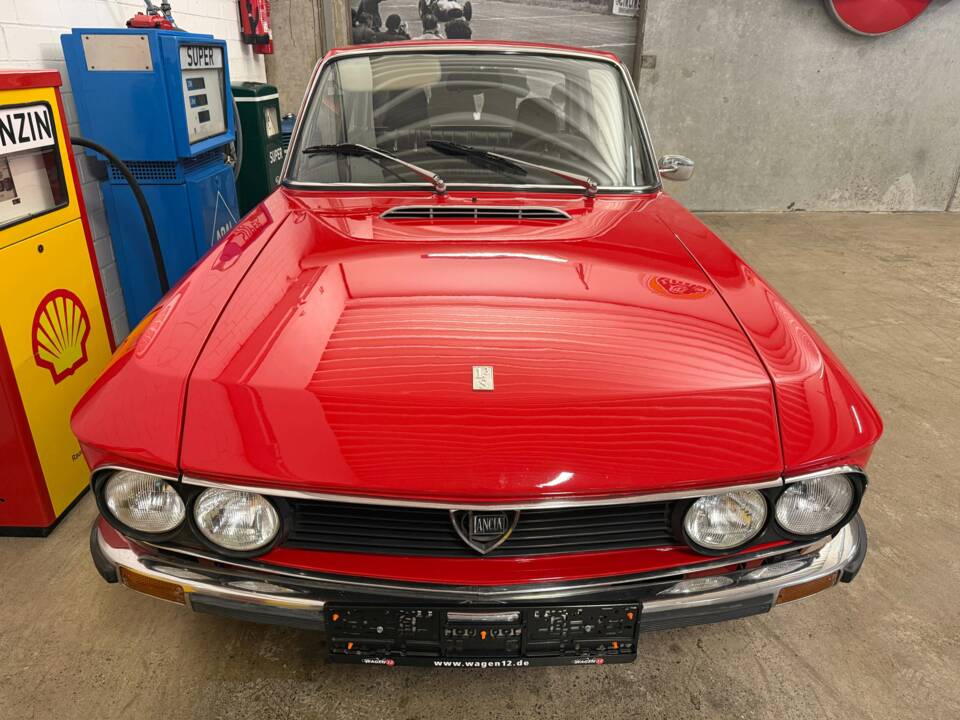 Image 4/18 of Lancia Fulvia Coupe (1975)