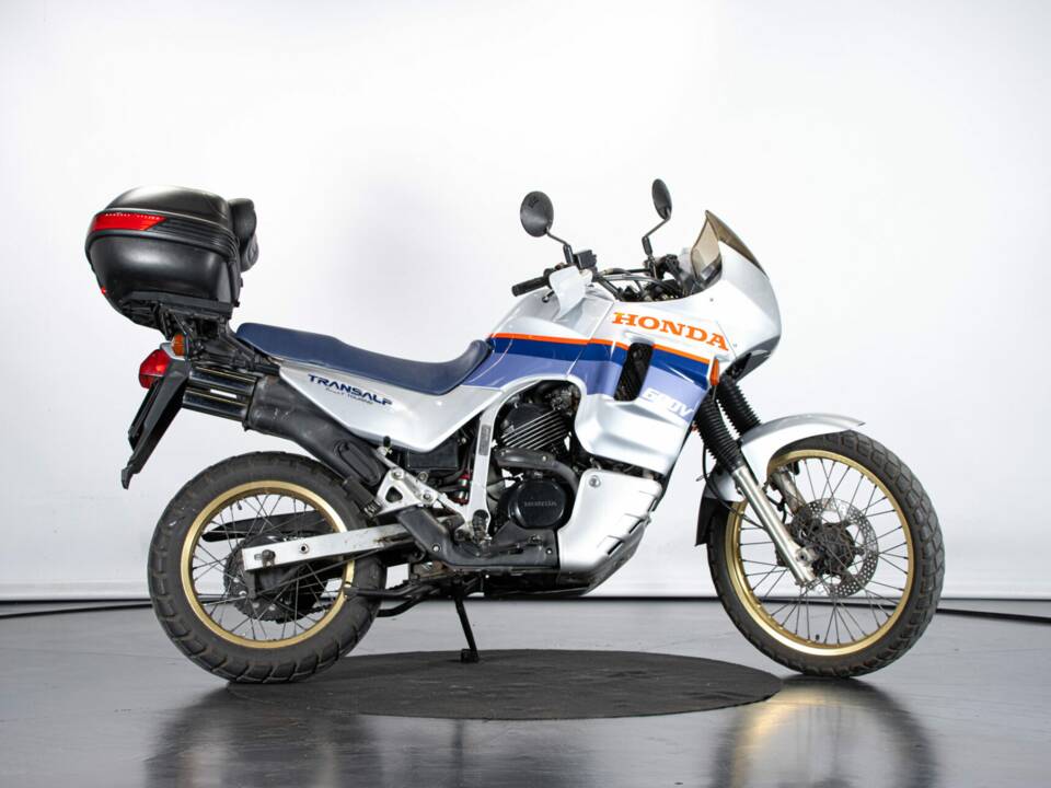 Image 5/43 of Honda XL 600V Transalp (1987)