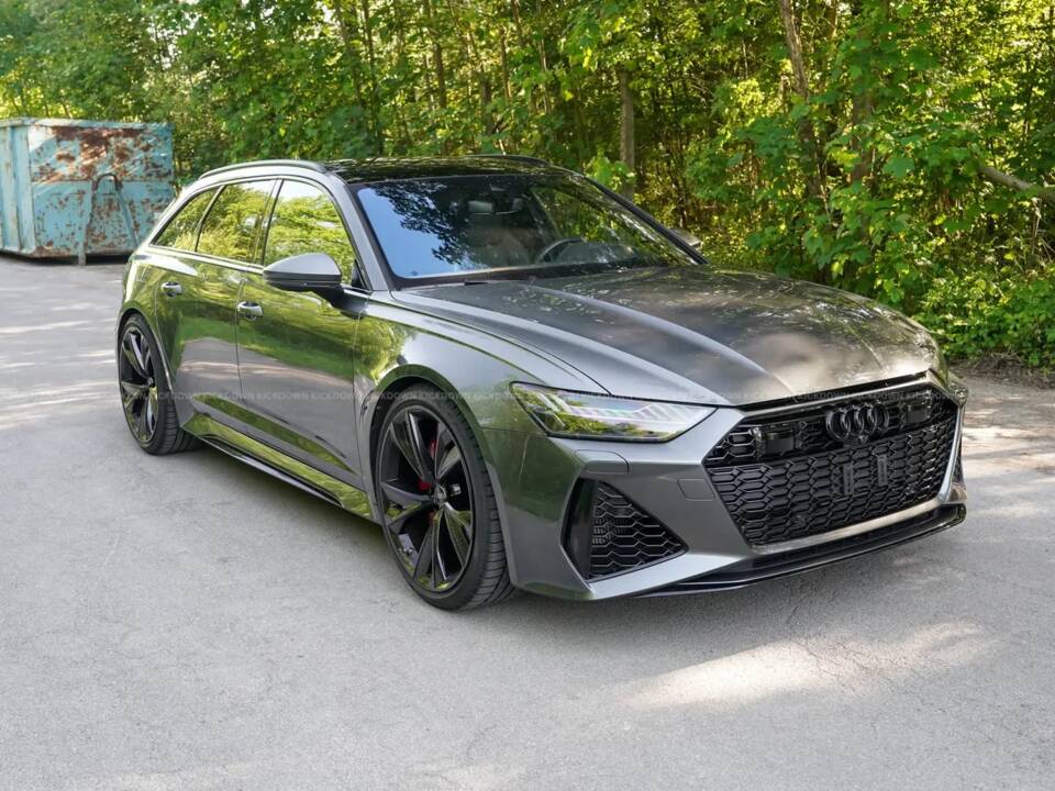 Image 1/12 of Audi RS6 Avant (2021)