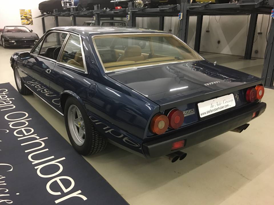 Bild 10/36 von Ferrari 400i (1985)