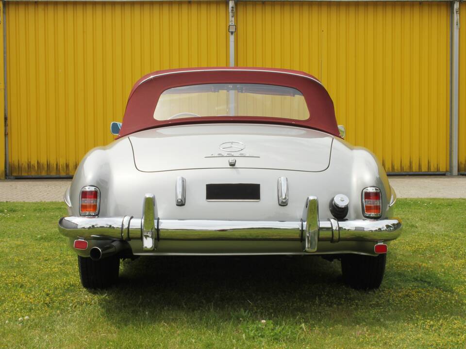 Image 11/33 de Mercedes-Benz 190 SL (1956)