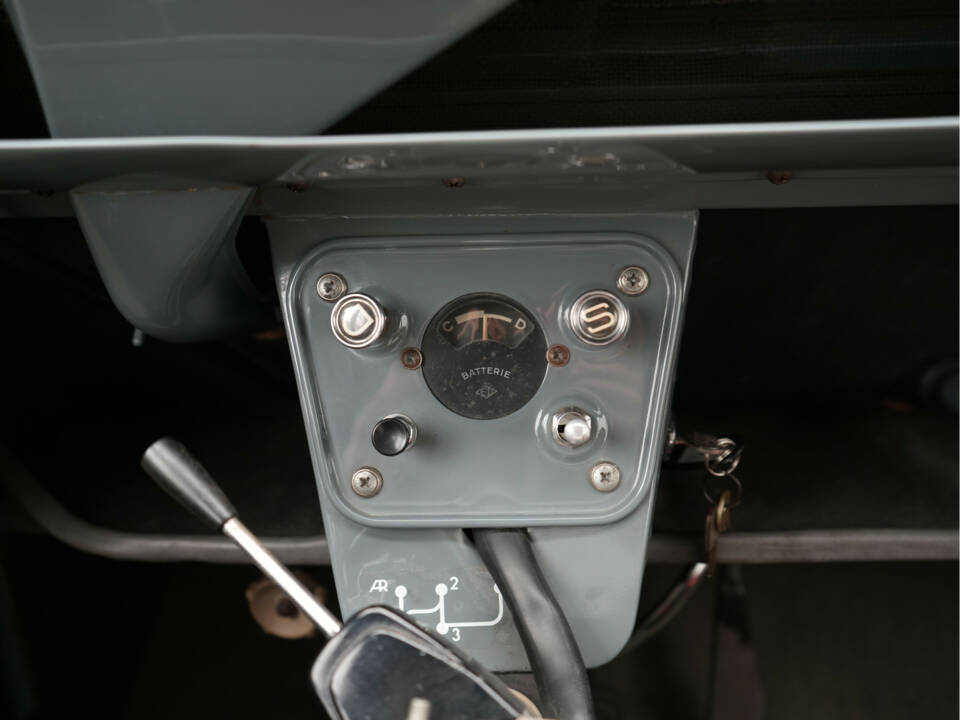 Image 13/28 de Citroën 2 CV  AZL (1958)