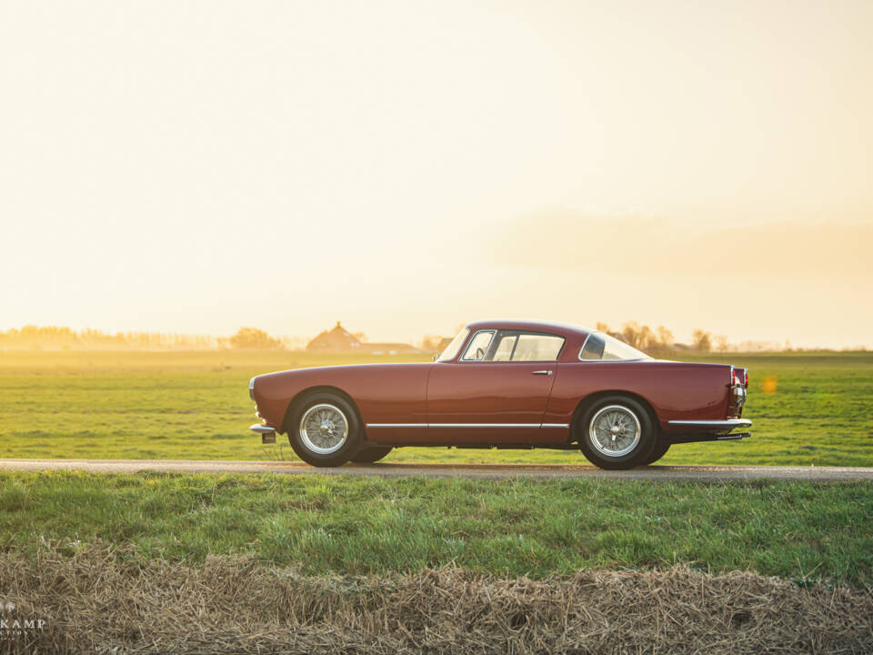 Image 2/11 of Ferrari 250 GT (1957)