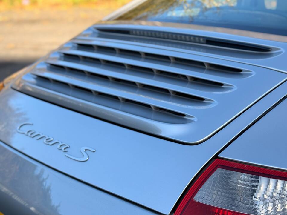 Image 9/25 of Porsche 911 Carrera S (2006)
