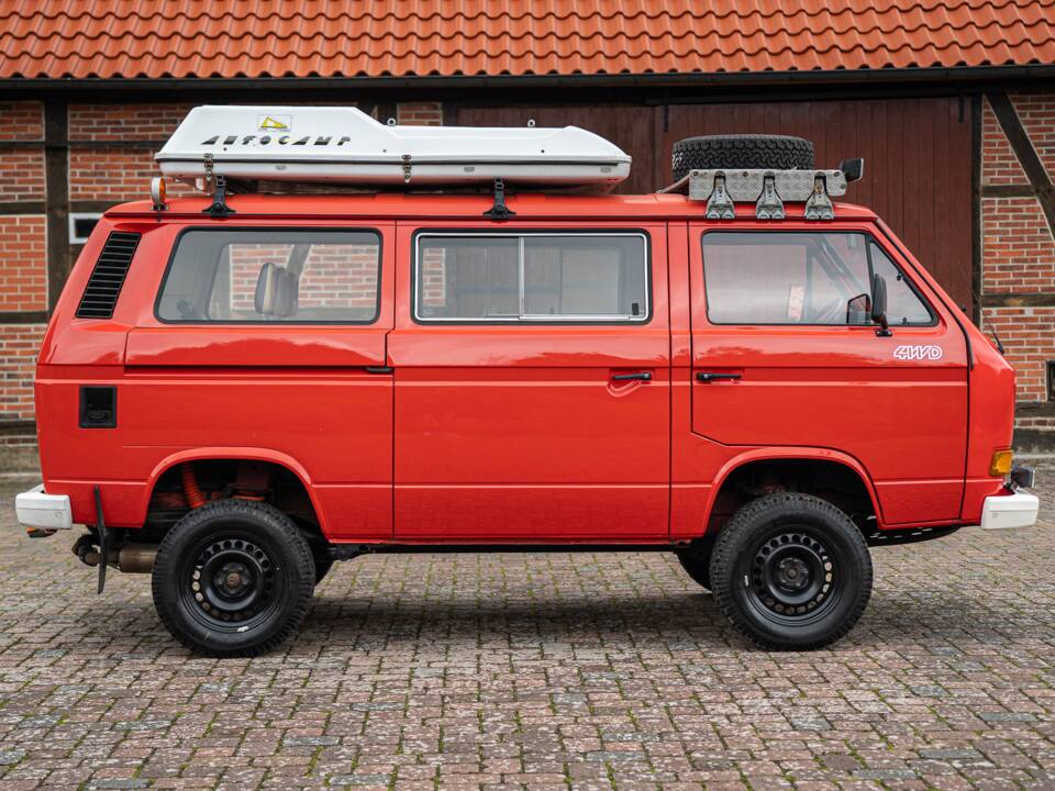 Bild 9/94 von Volkswagen T3 Transporter Syncro 2.1 (G-Kat) (1986)