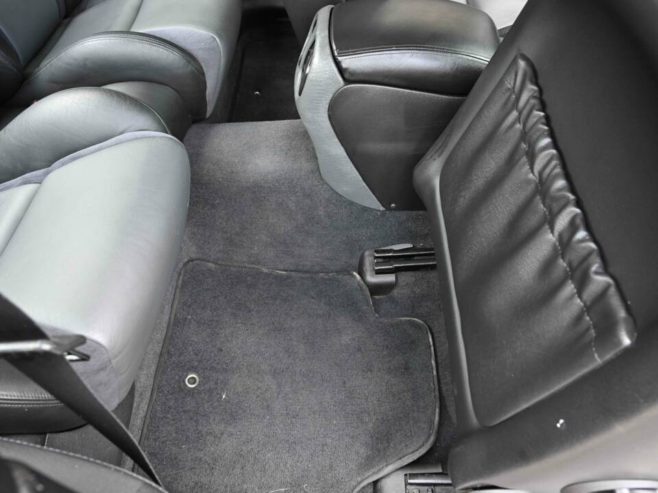 Image 35/35 of Holden Monaro CAPA F 320 C (2003)