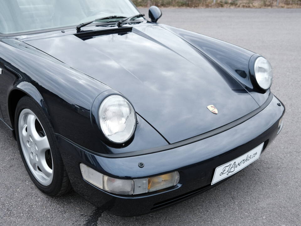 Image 6/97 of Porsche 911 Carrera 4 (1991)