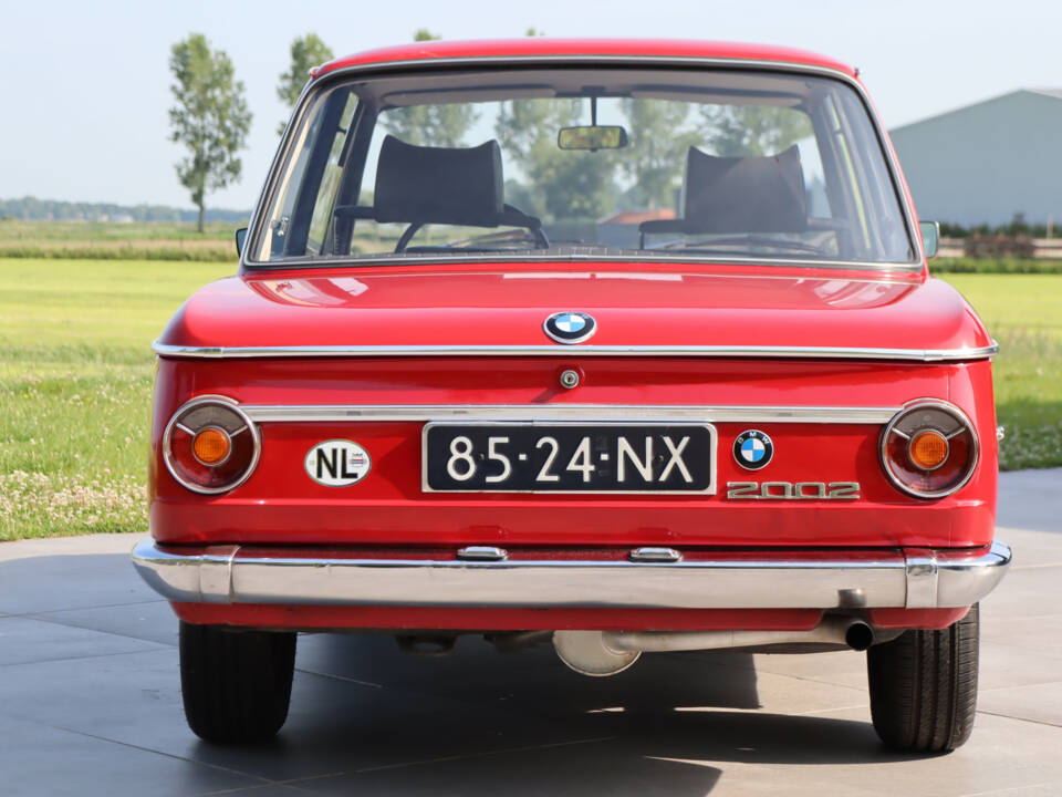 Image 8/50 of BMW 2002 (1970)