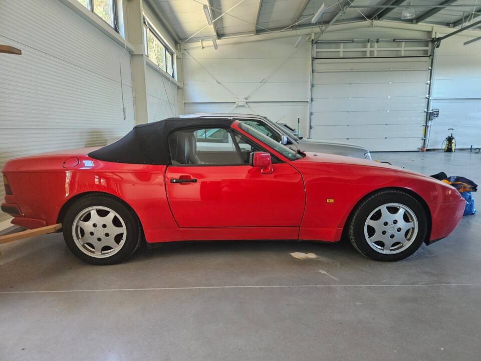 Image 2/18 de Porsche 944 S2 (1990)