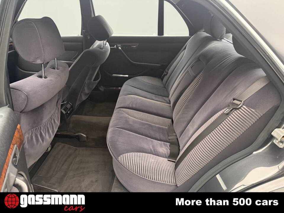 Bild 15/15 von Mercedes-Benz 560 SEL (1990)