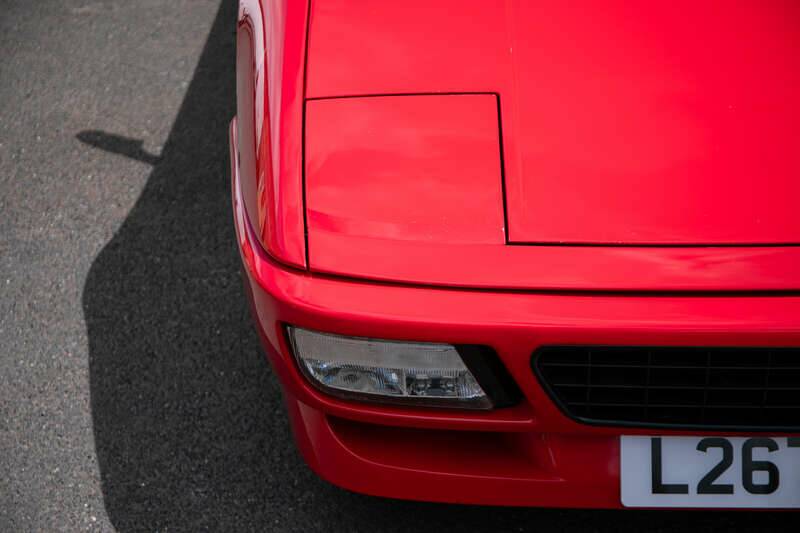 Image 35/50 of Ferrari 348 Spider (1994)