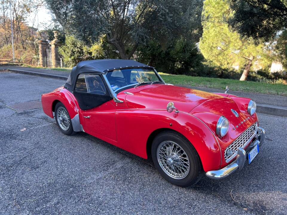 Image 4/10 of Triumph TR 3A (1960)