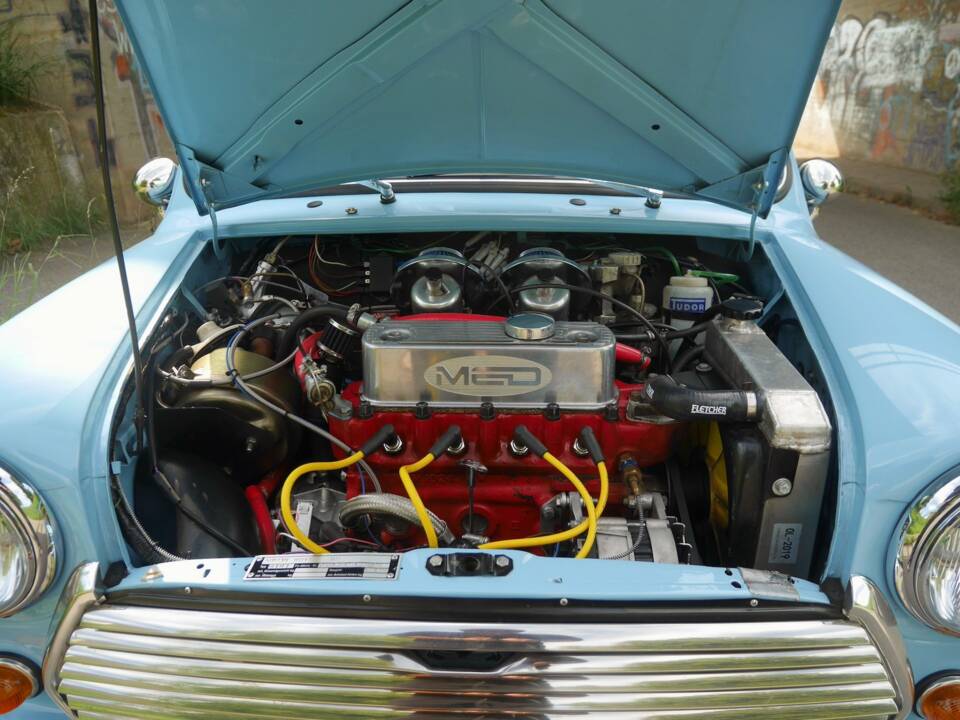 Image 4/39 of Austin Mini Cooper 1300 Rallye (1984)