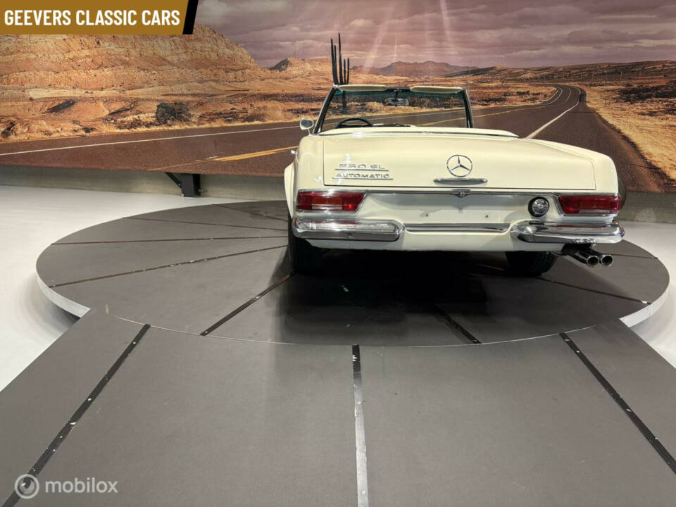 Immagine 14/50 di Mercedes-Benz 230 SL (1965)