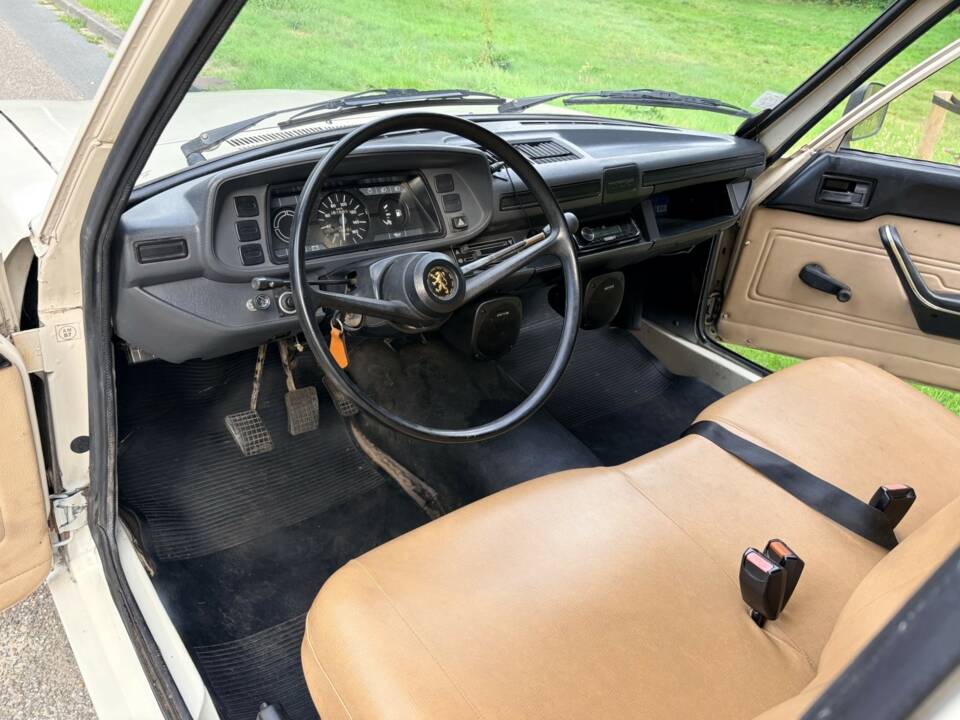Bild 2/23 von Peugeot 504 Pick-up (1986)