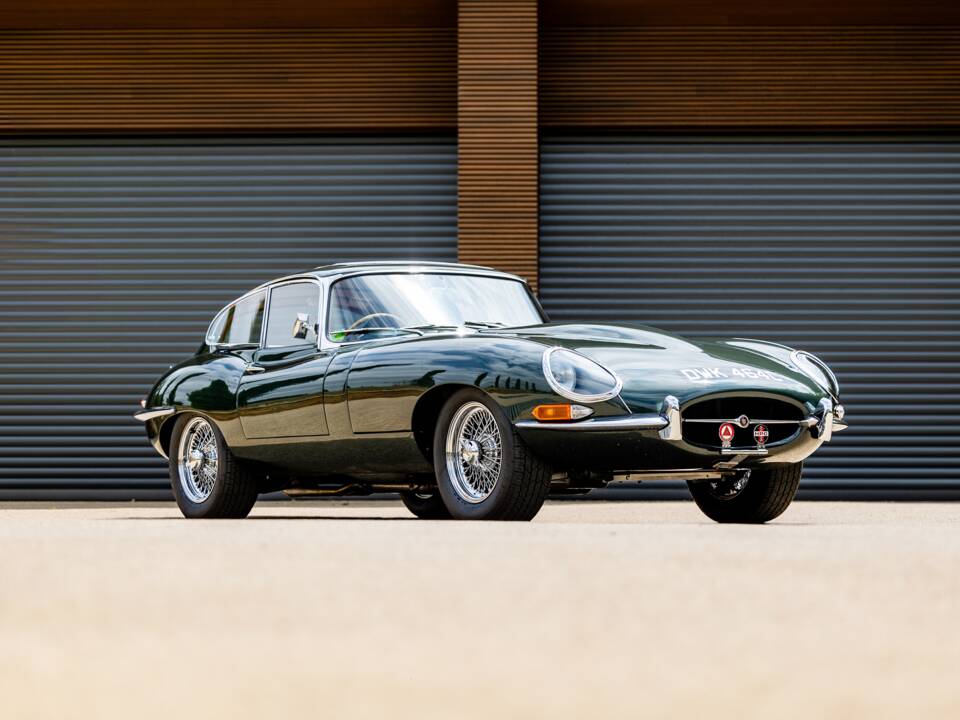 Bild 44/50 von Jaguar E-Type 4.2 (1965)