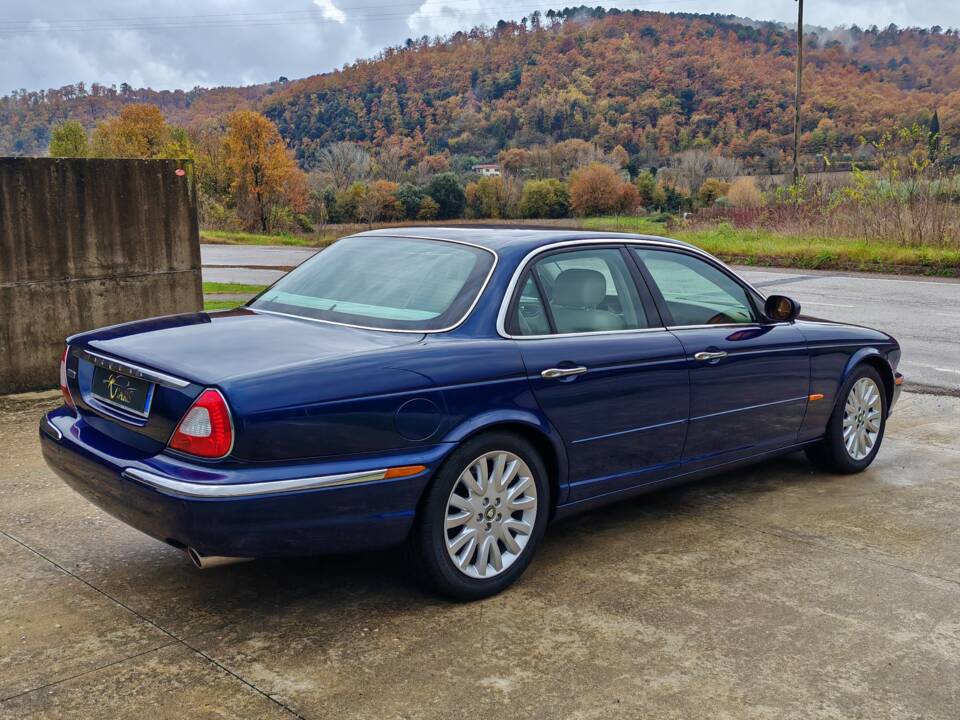 Bild 5/50 von Jaguar XJ 8 3.5 (2003)