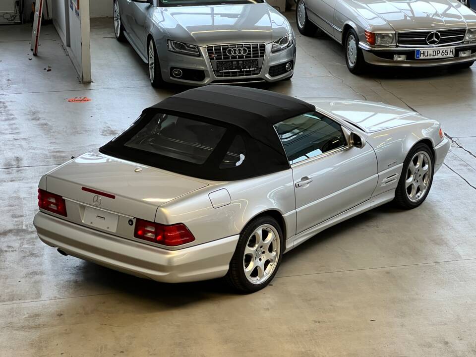 Image 8/82 of Mercedes-Benz SL 500 &quot;Silver Arrow&quot; (2001)