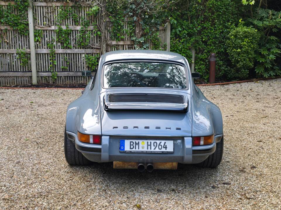 Image 92/100 of Porsche 911 Carrera 2 (1989)