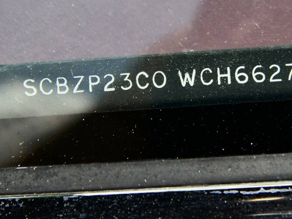 Image 32/50 of Bentley Turbo RT (1997)