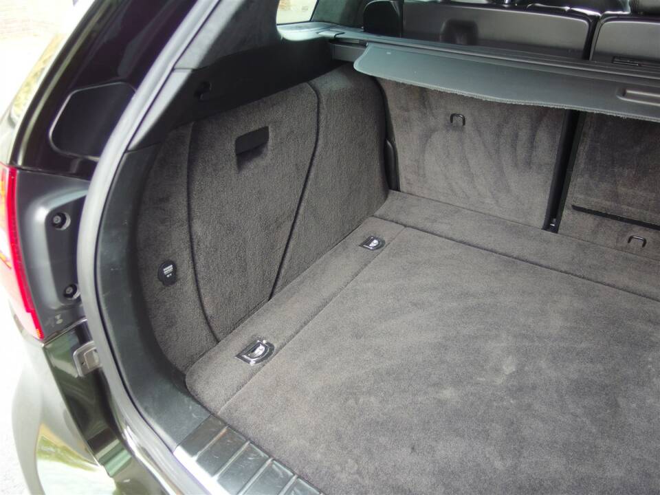 Image 72/99 of Porsche Cayenne Turbo (2007)