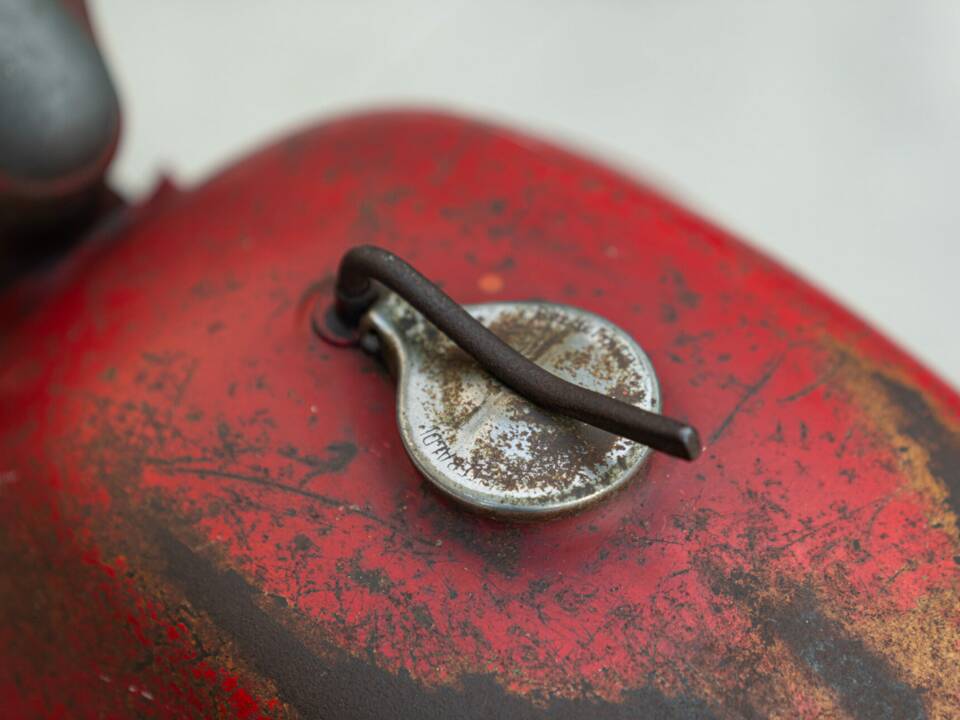 Imagen 16/25 de Moto Guzzi Stornello 125 (1961)