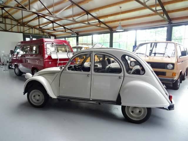 Image 7/29 of Citroën 2 CV 6 (1987)