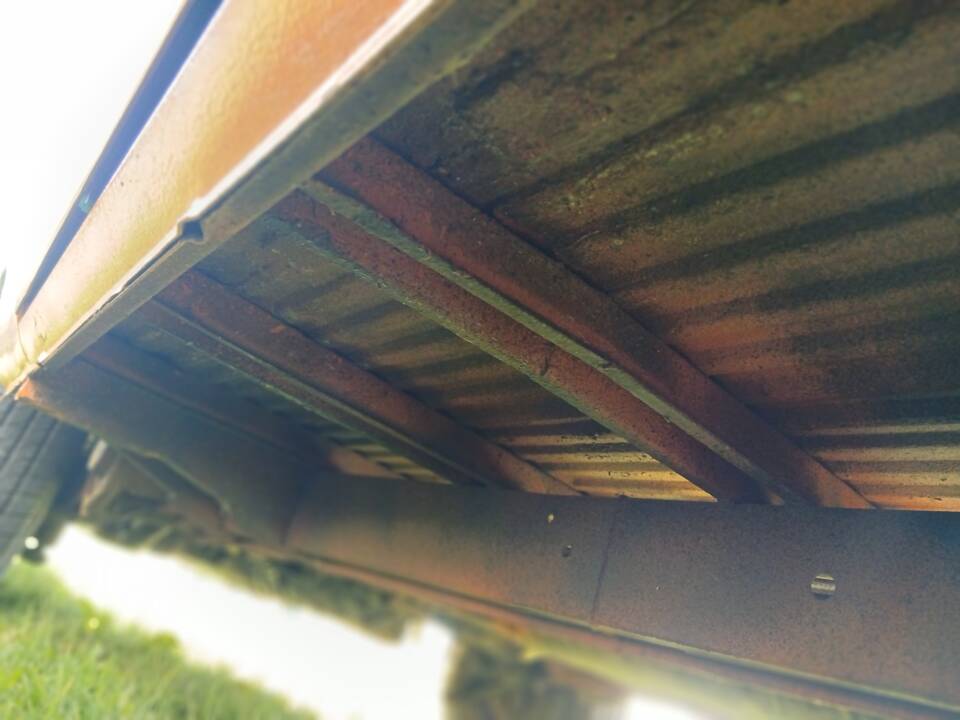 Image 34/34 of Volkswagen T2b Westfalia (1973)