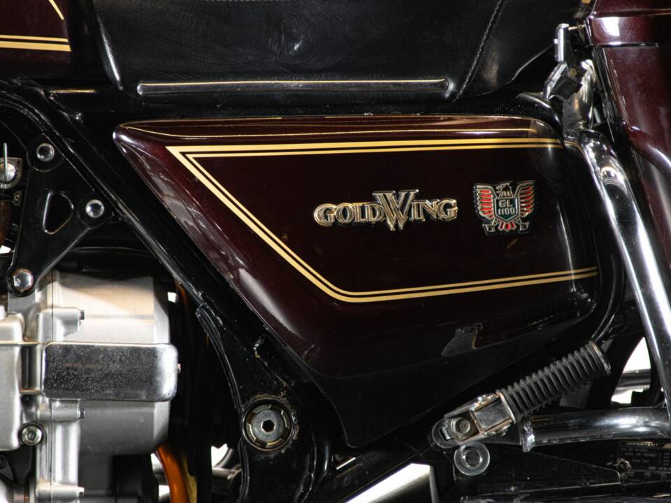 Immagine 16/50 di Honda GL 1100 Gold Wing (1981)