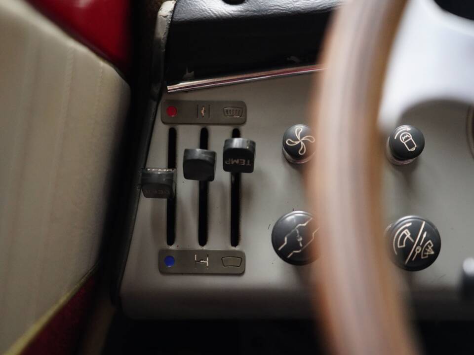 Image 48/100 of Saab 96 (1964)