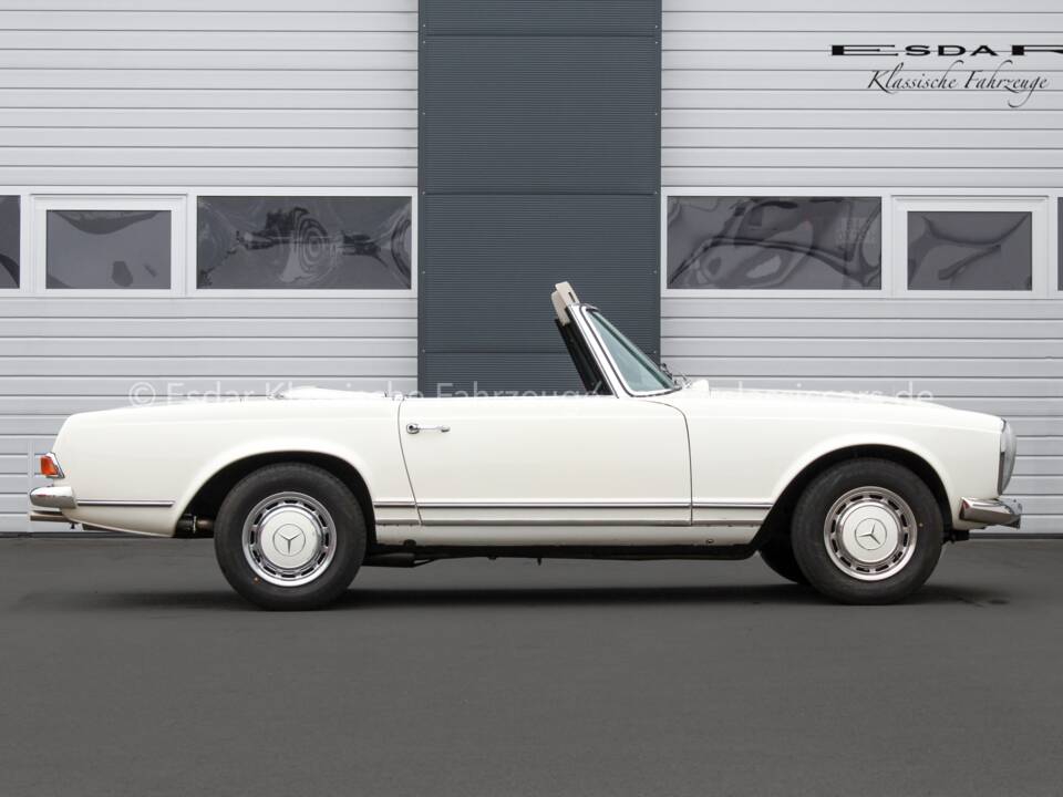 Afbeelding 5/31 van Mercedes-Benz 230 SL (1967)