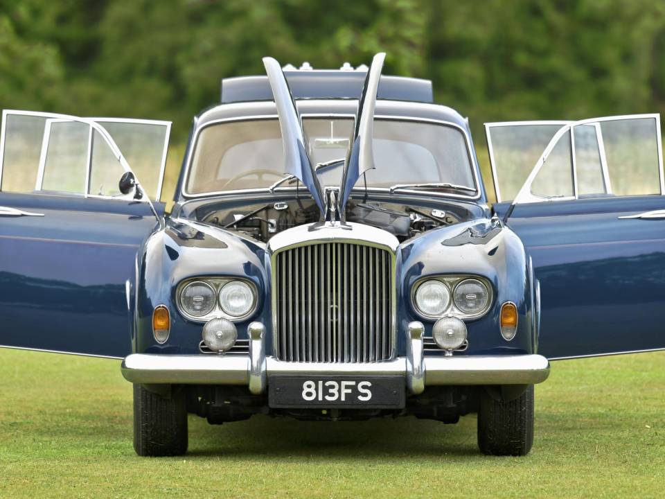 Immagine 16/50 di Bentley S 2 Continental Flying Spur (1962)