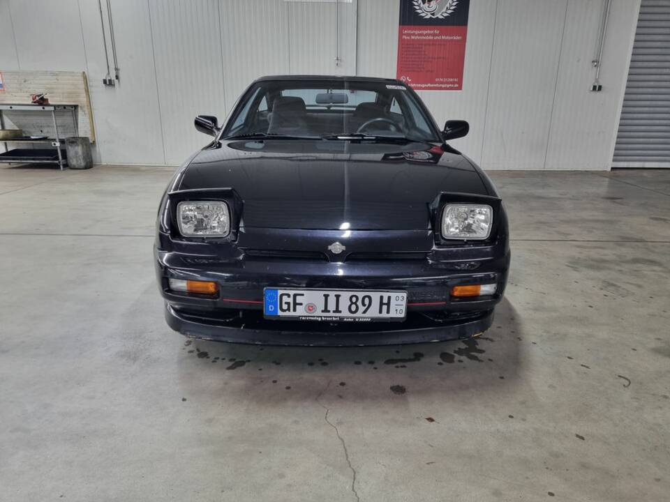 Bild 8/8 von Nissan 200 SX (1989)