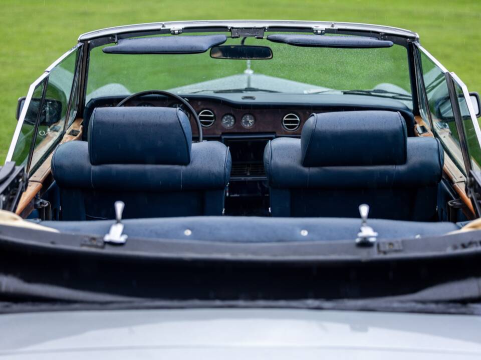 Afbeelding 30/39 van Rolls-Royce Corniche I (1976)