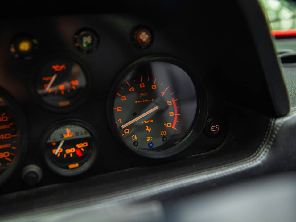 Image 61/95 of Ferrari 328 GTS (1988)