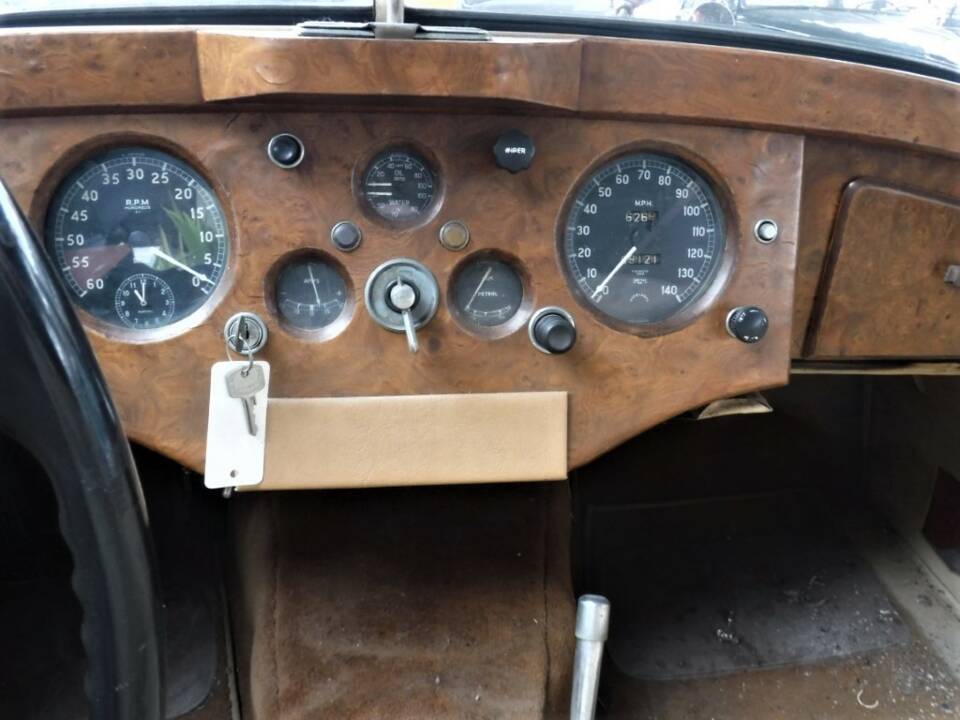 Afbeelding 39/46 van Jaguar XK 120 DHC (1954)