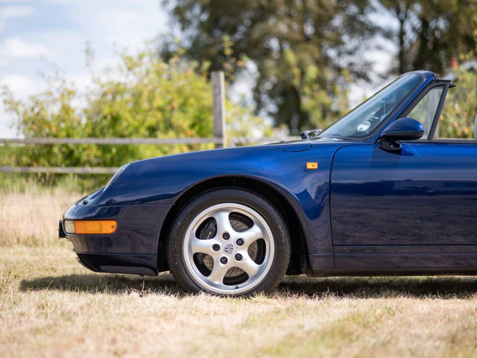 Afbeelding 30/50 van Porsche 911 Carrera (1995)