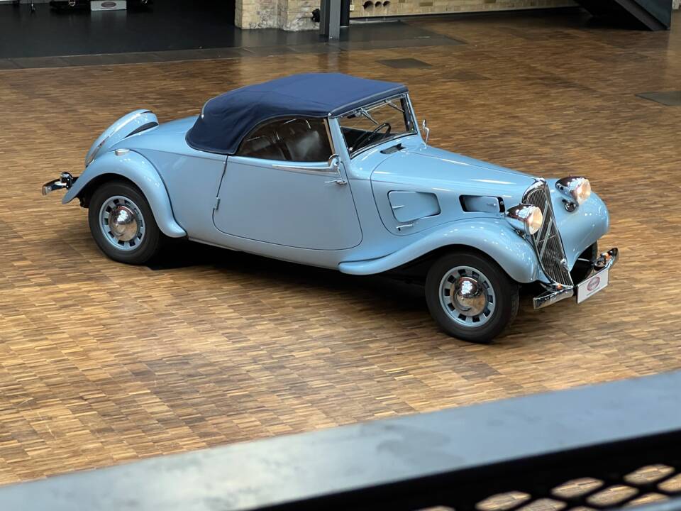 Image 11/39 de Citroën Traction Avant 11 BL Légère (1939)