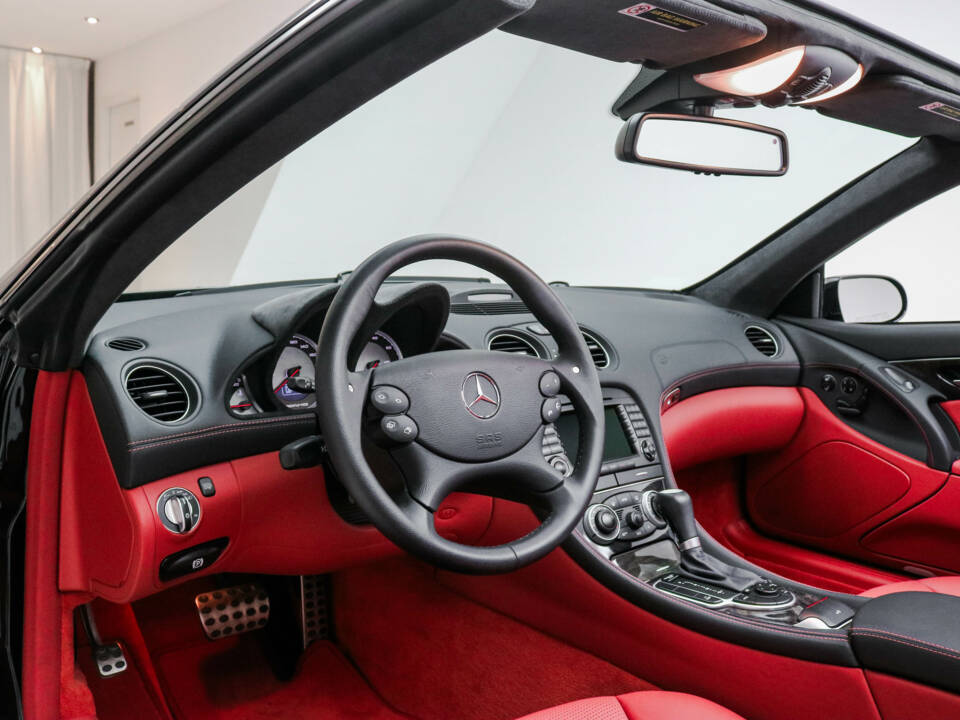 Image 5/21 of Mercedes-Benz SL 65 AMG (2005)