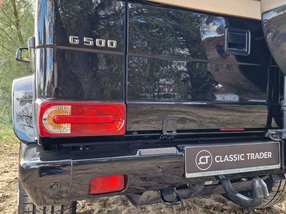 Immagine 13/92 di Mercedes-Benz G 500 Final Edition 200 (2013)