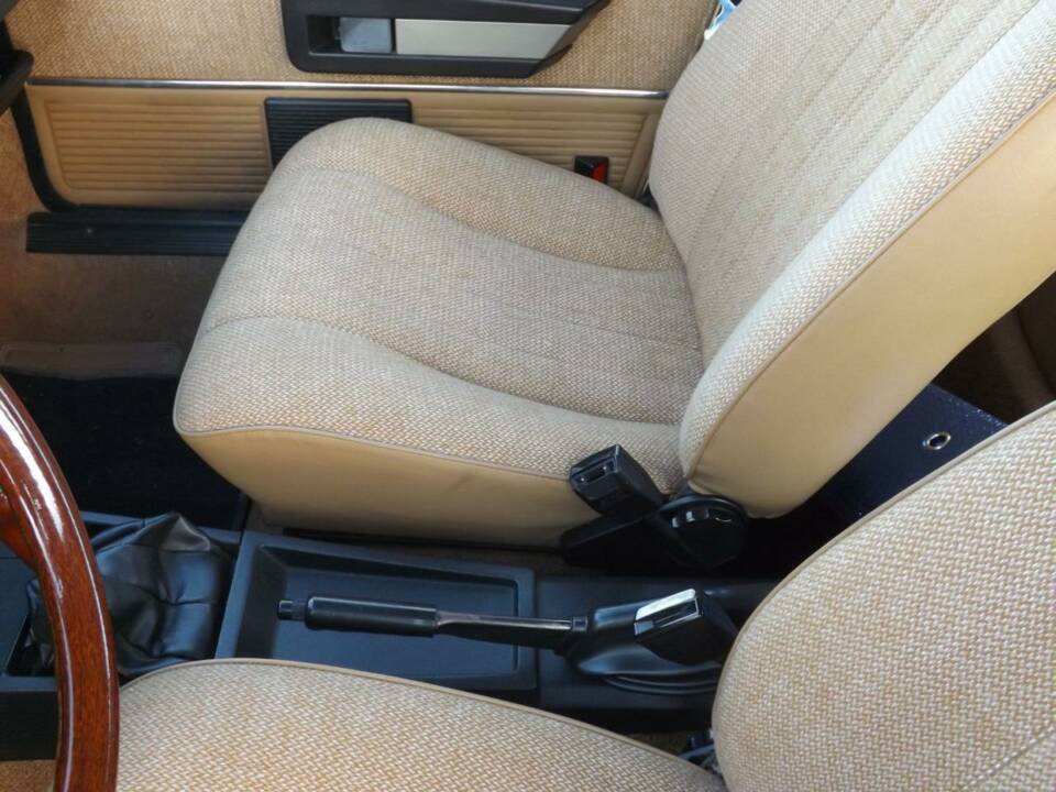 Image 29/50 of Alfa Romeo Giulietta 1.8 (1983)