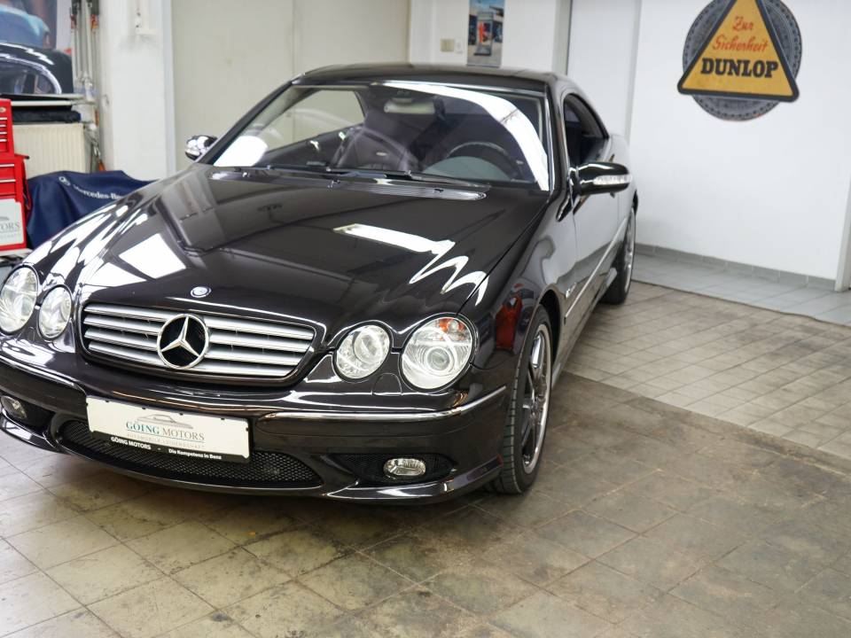 Image 5/22 of Mercedes-Benz CL 65 AMG (2005)