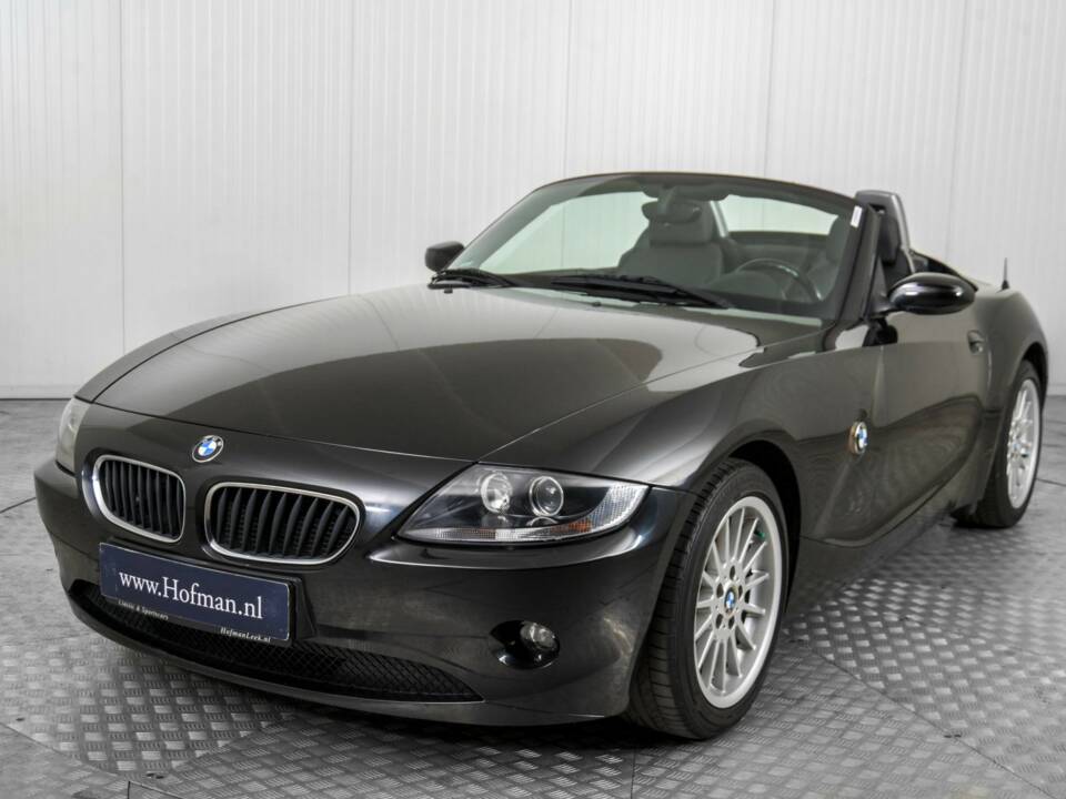 Afbeelding 17/50 van BMW Z4 2.2i (2005)