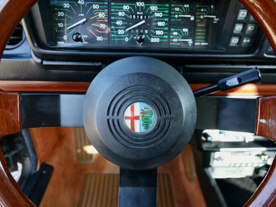 Immagine 19/50 di Alfa Romeo Alfetta 2.0 (1984)