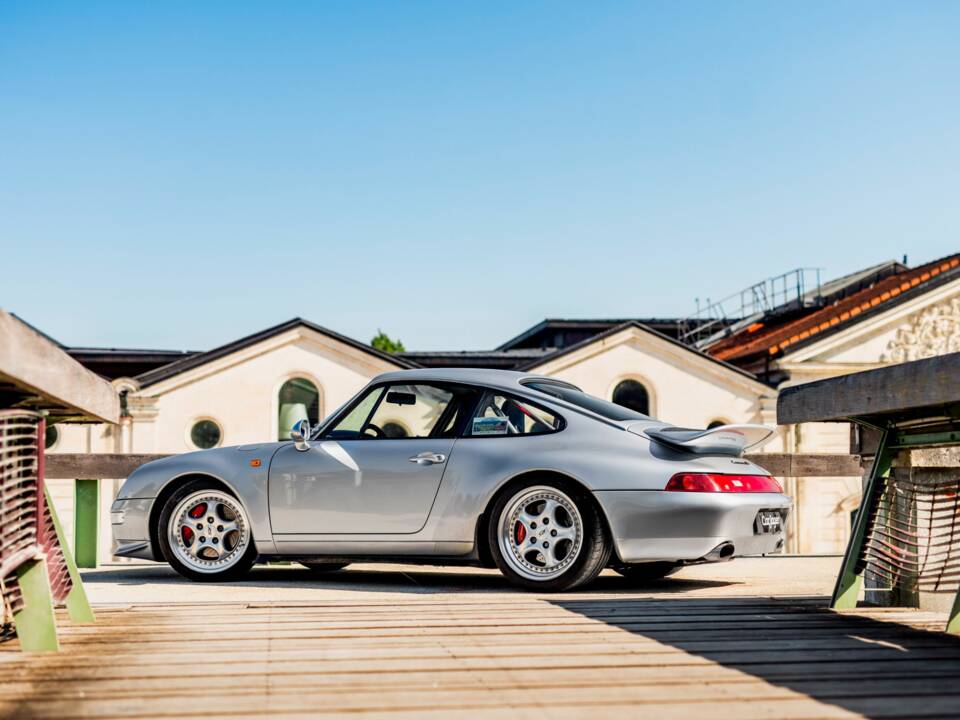 Imagen 15/28 de Porsche 911 Carrera RS (1995)